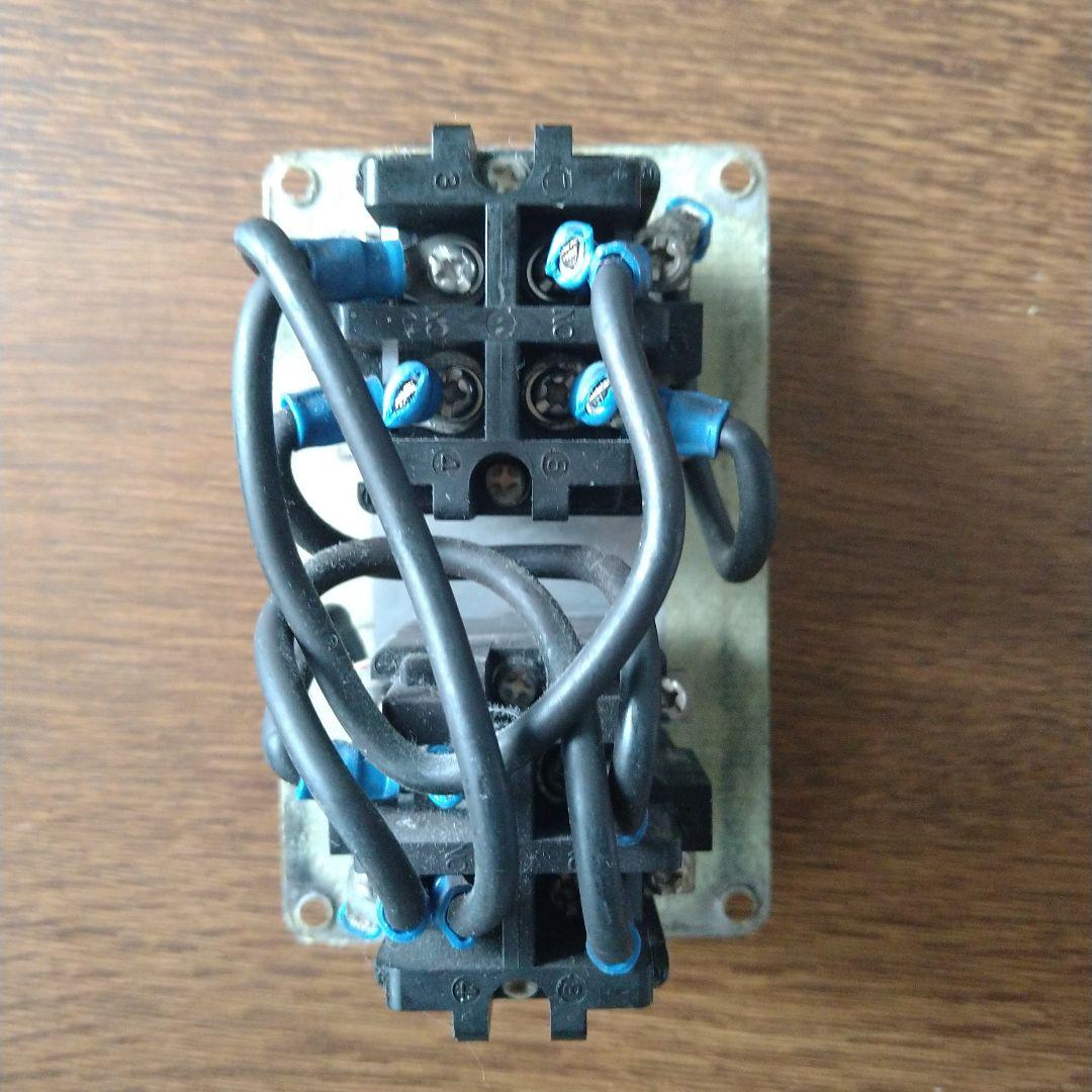 鉄道部品 自動窓操作ボタン 廃品 メトロファミリーパーク購入品