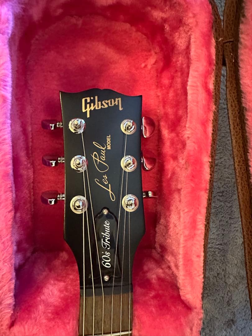 Gibson Les Paul 60’s Tribute Gator ケース