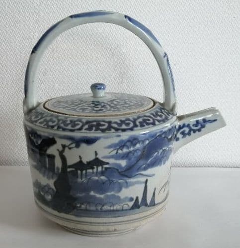 古伊万里　蛸唐草酒つぎ