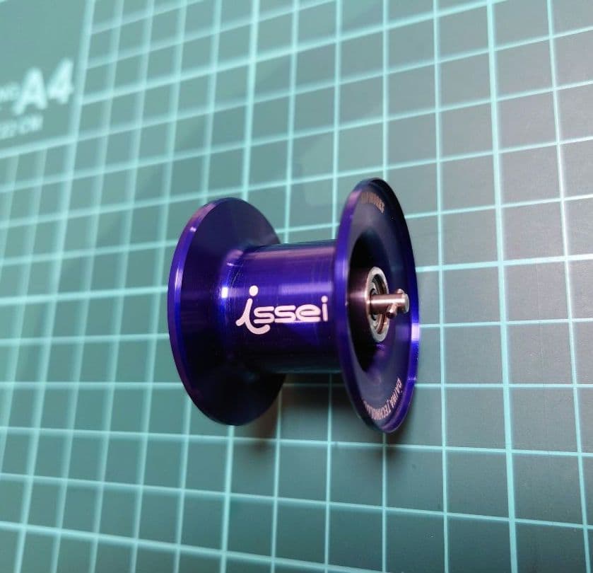 一誠×SLP WORKS 36mm HLC PEスプール 訳あり