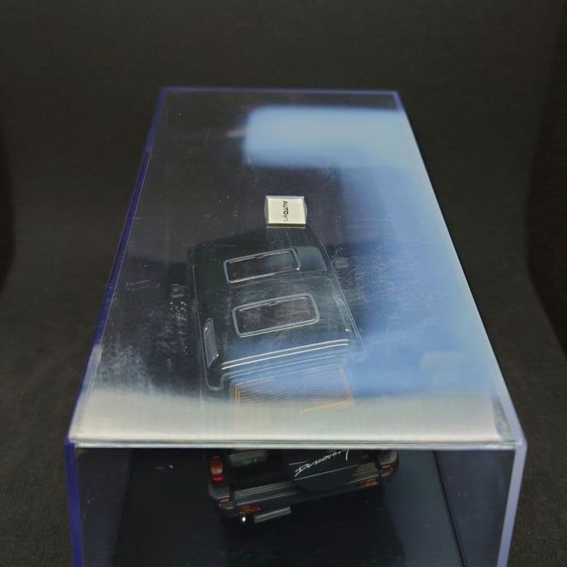 オートアート　ランドローバーディスカバリー