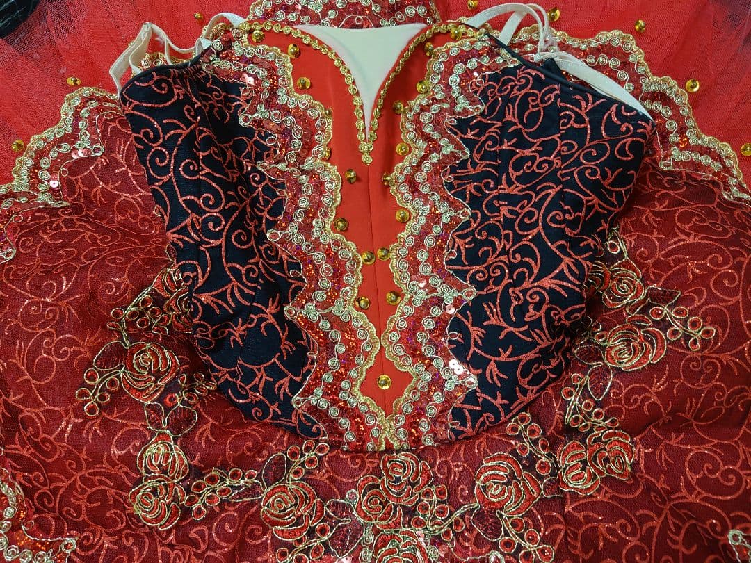 バレエ衣裳　コスチューム　赤×黒:パキータ/キトリ/エスメラルダ美品