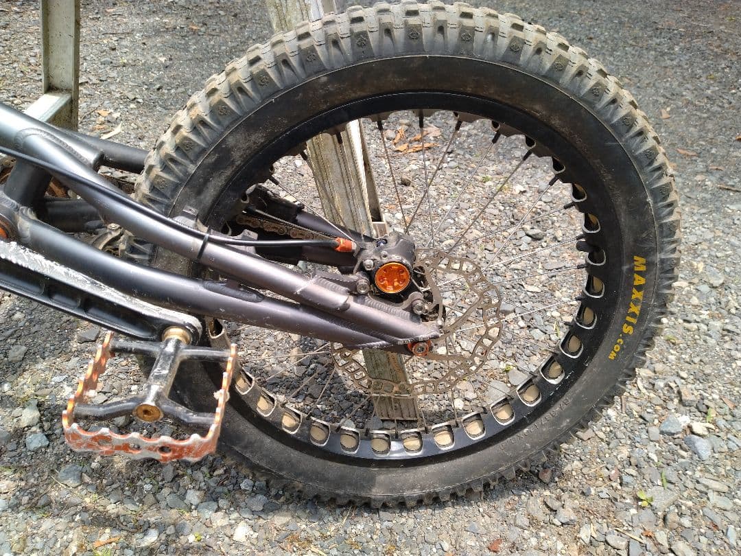 バイクトライアル チタン ストリート BMX マキシス タイヤ チューブ セット