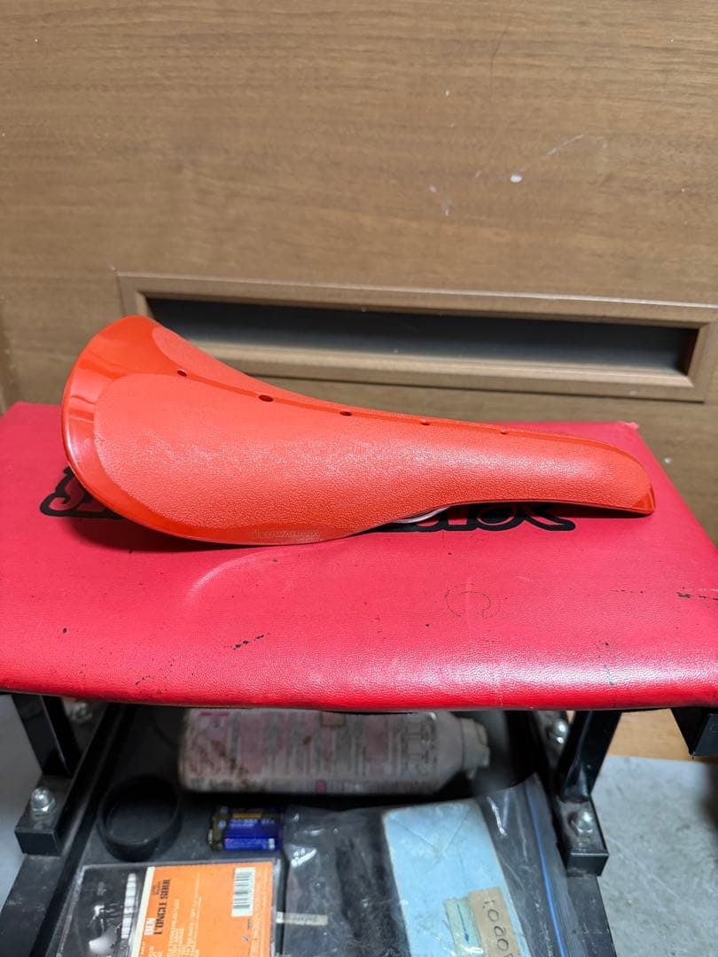 KUWAHARA 純正サドル 当時物 デッド　OLD BMX クワハラ