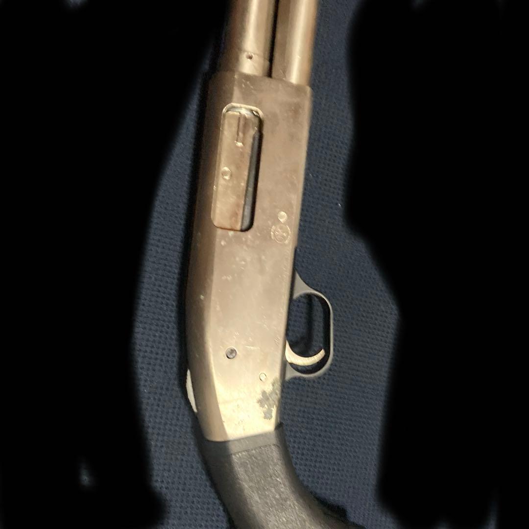 ショットガン モデルガン 金属製 シルバーとブラック