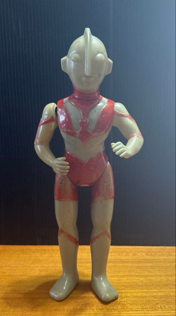 ゆ*ん様 マルサン ウルトラマン ソフビ 約30cm