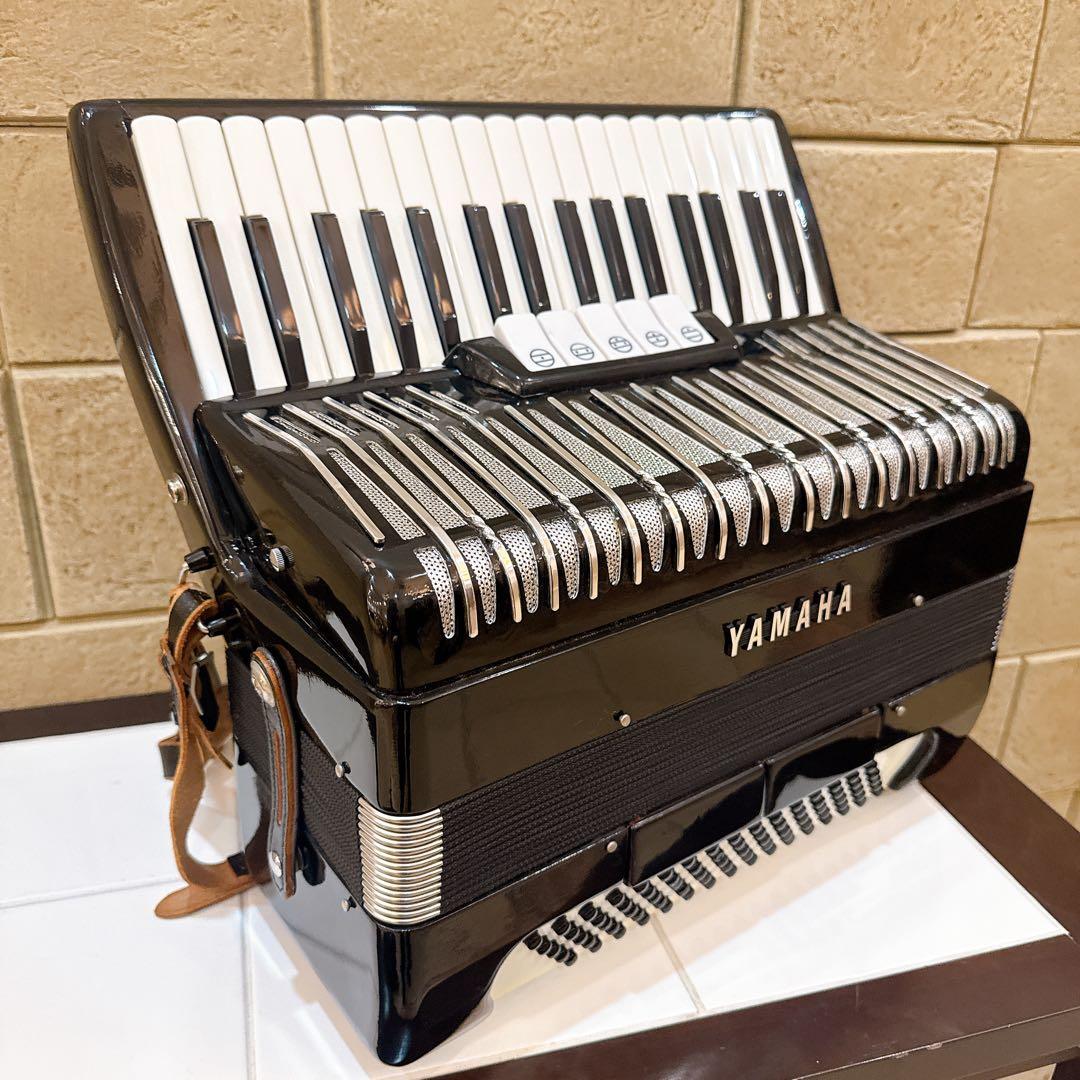 専用 YAMAHA ヤマハ YA-80 アコーディオン 音良好 純正ケース付