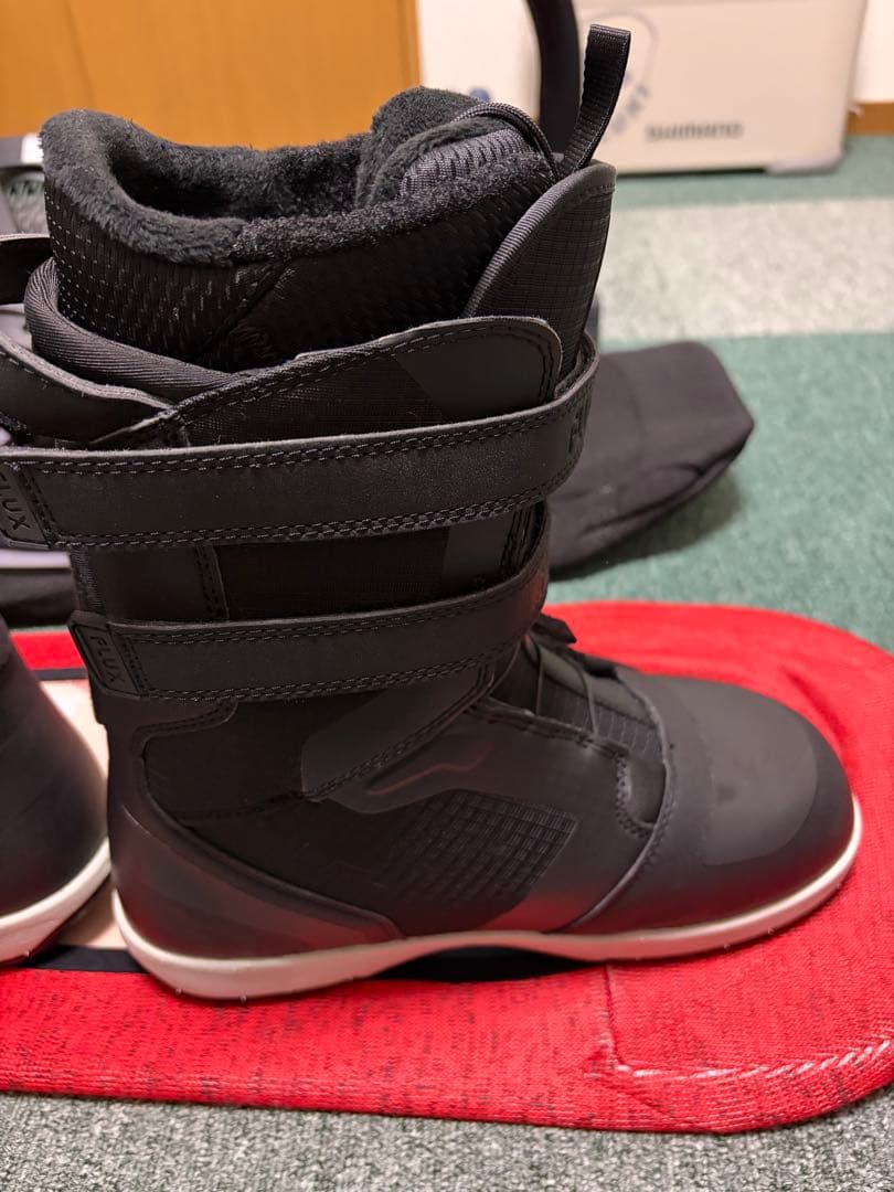 FLUX BOA ブラック スノーボードブーツ　HBボア
