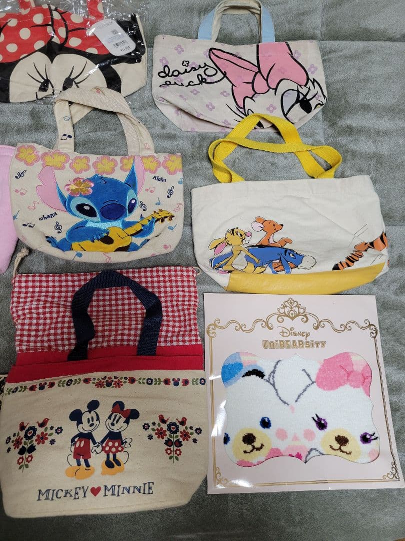 Disney キャラクター 小型トートバッグ & タオルハンカチ まとめ売り