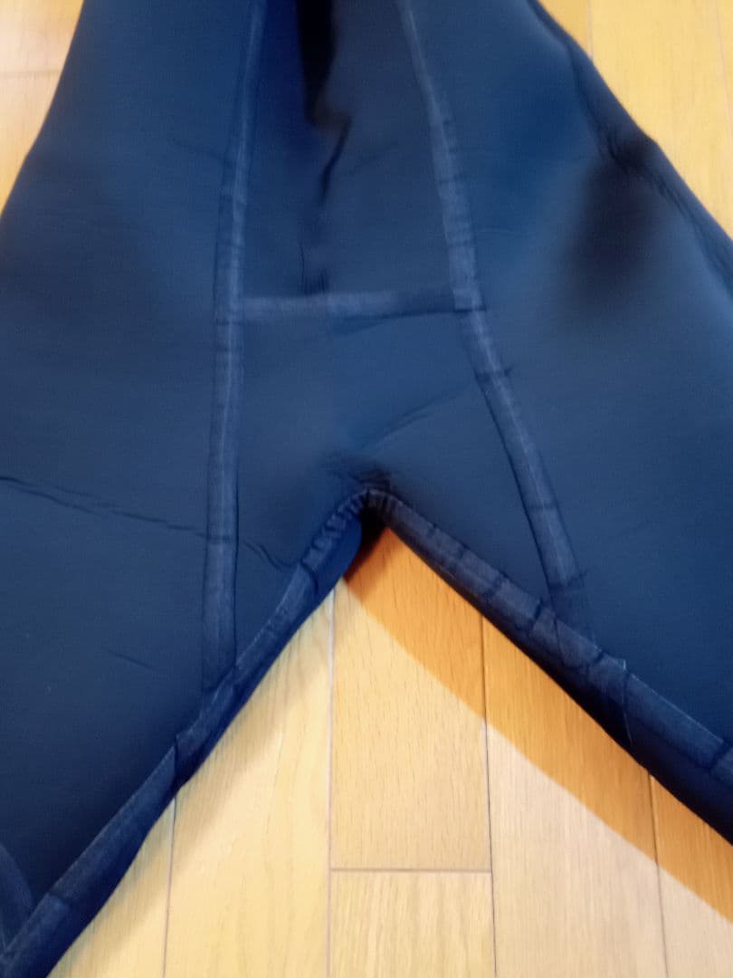 超美品　ダイワスペシャルドライタイツ SP-4009DR LA