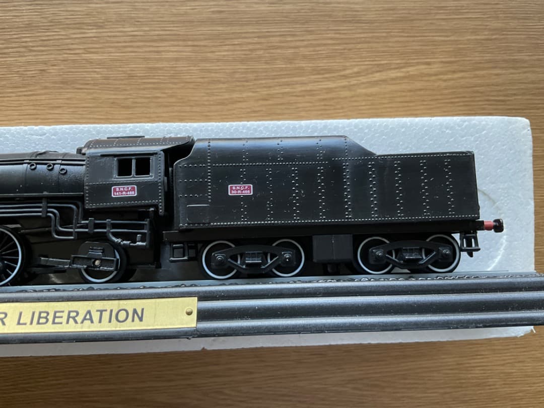 141-R LIBERATION 機関車 プラモデル 電車