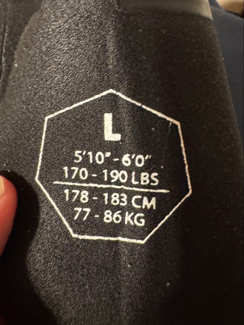 vissla ウェットスーツ　3mm-2mmフルスーツLサイズ