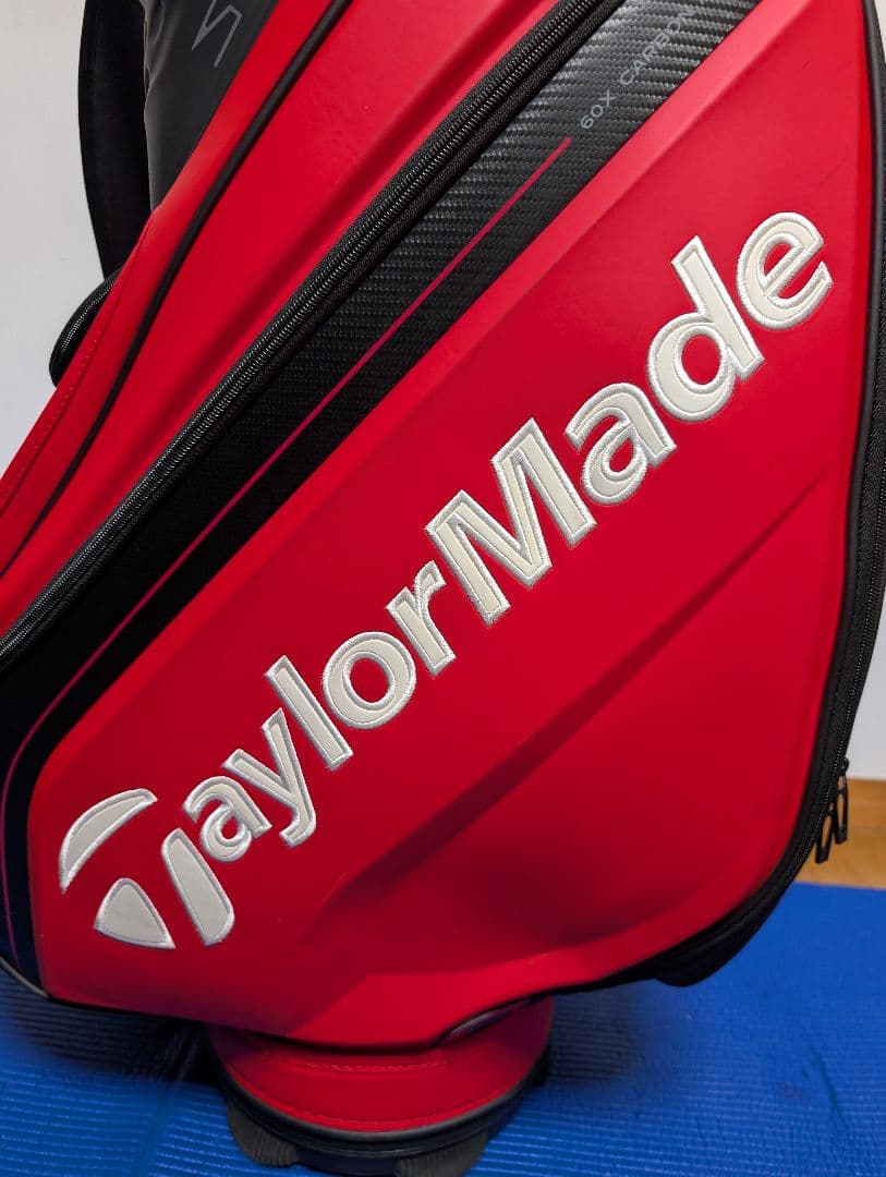 TaylorMade ステルスグローバルツアー キャディバッグ