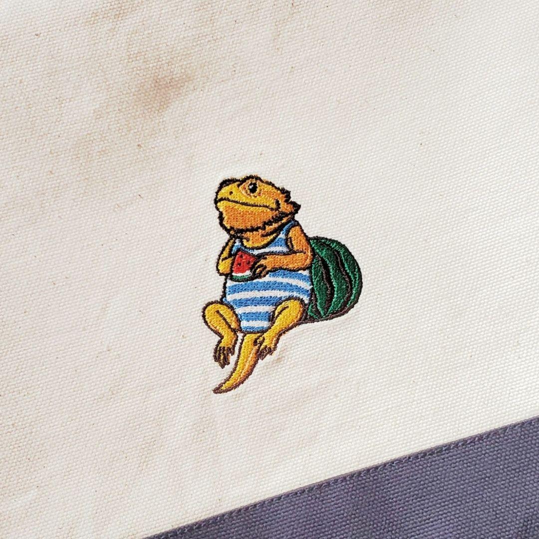 フトアゴスイカポーチ