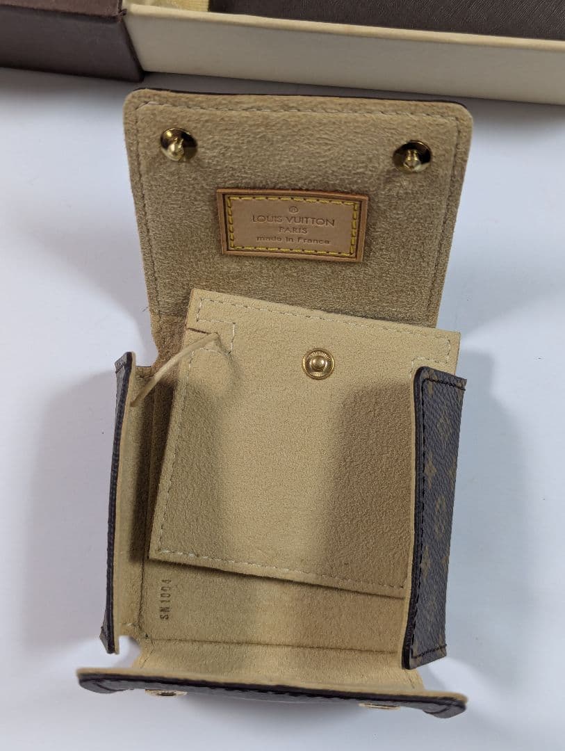 ルイヴィトン モノグラム アクセサリー ジュエリーケース