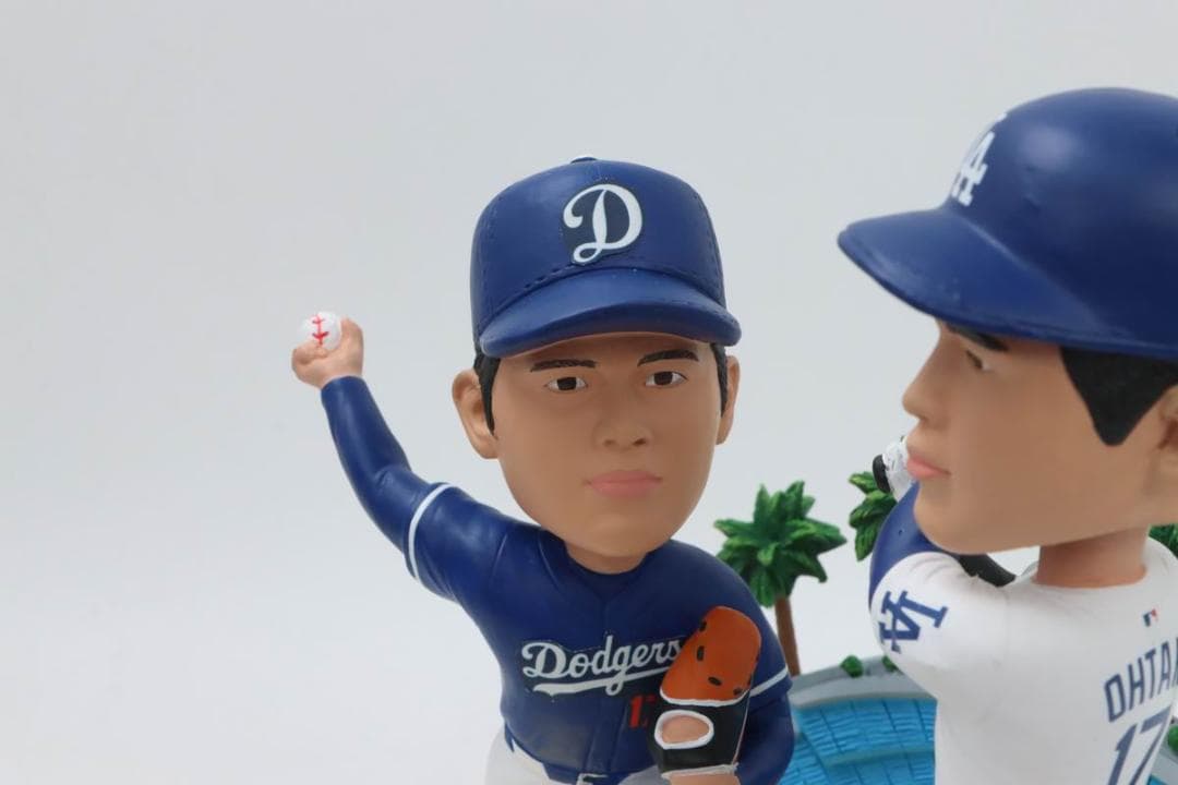 大谷翔平 デュアルボブルヘッド 2025 Sho-Time FOCO社製 二刀流