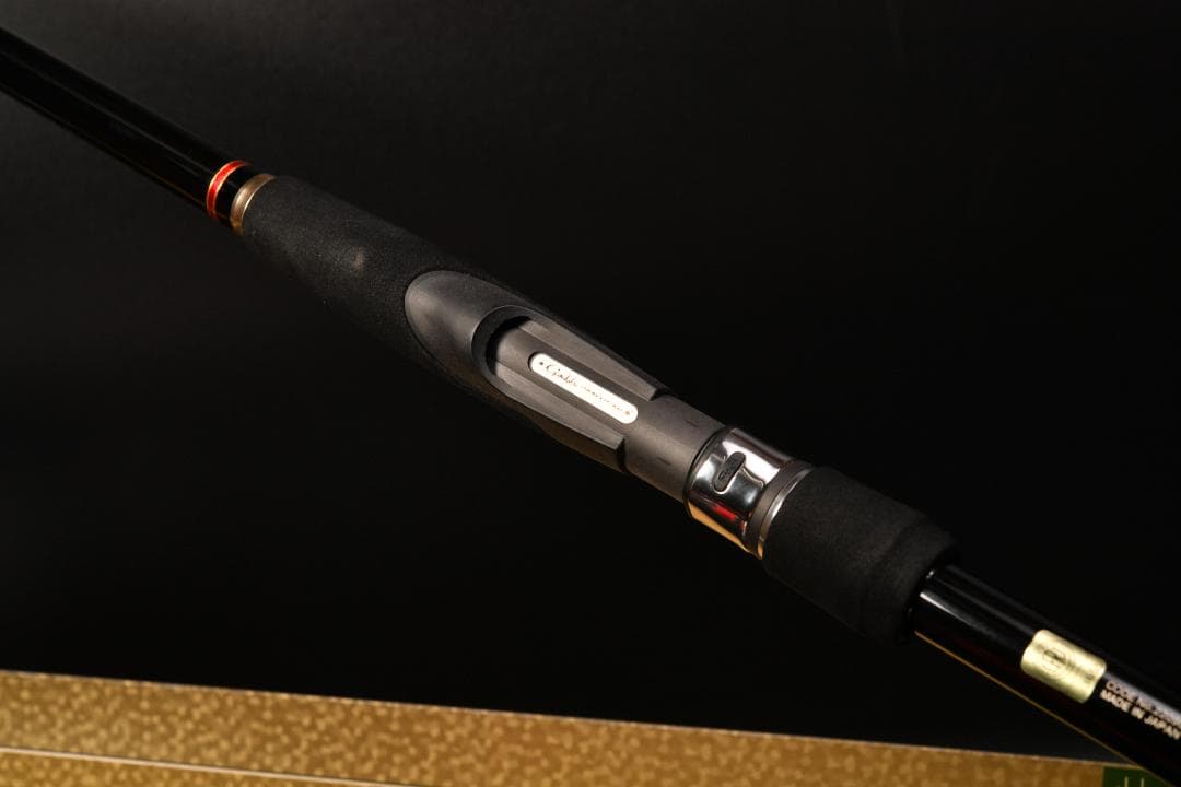 がまかつ がま磯 メタルキャスト 110H ショアジグロッド ラグゼ