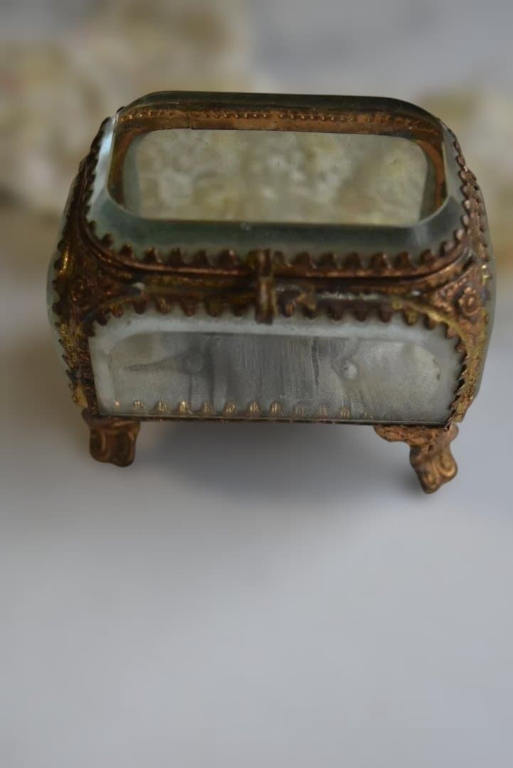 美品　ガラス宝石箱　ジュエリーボックス　　フランスアンティーク　べべルガラス