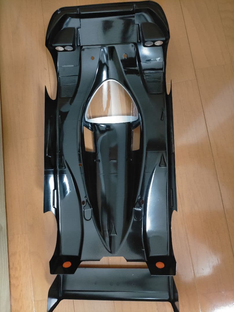 未走行！タミヤ　メルセデスベンツC11 　ボディのみ　Ｃカー