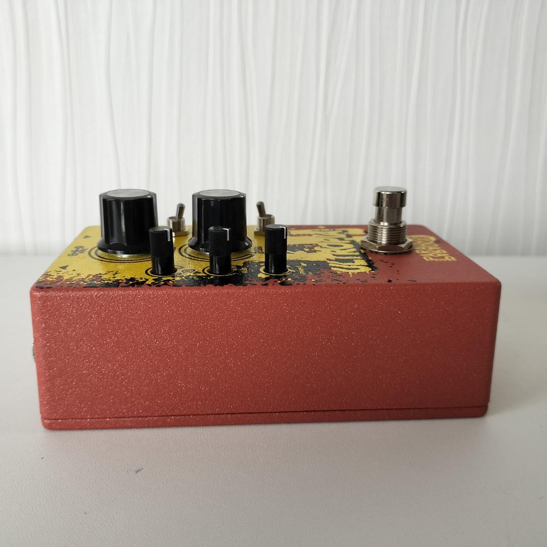 新品：Paradox Effects ULTROPIA　シンセ系フィルターペダル