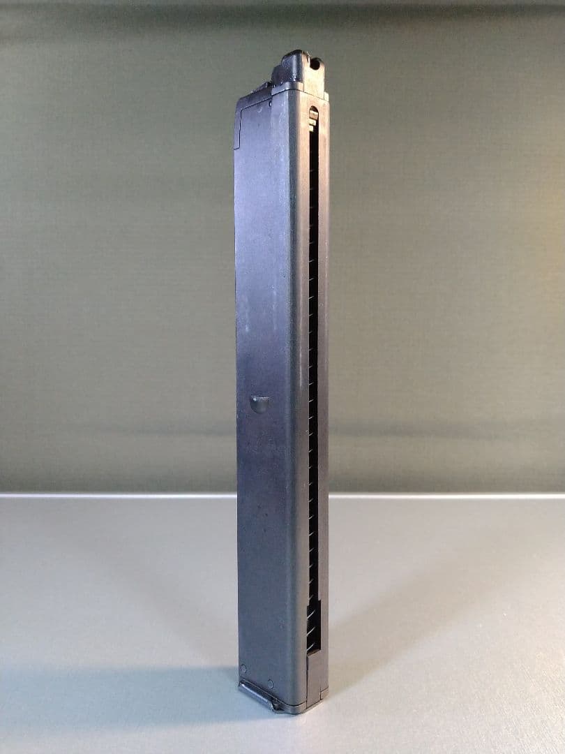 作動快調な美品！KSC M11A1 セミ・フルオートガスブロ！マガジン漏れなし！