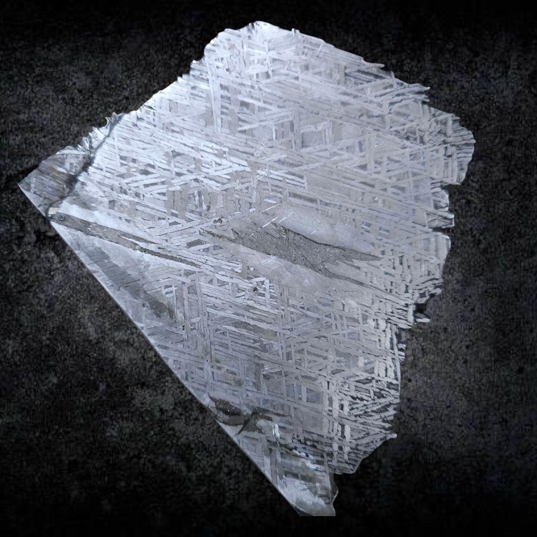 極上 大型 約2kg アルタイ隕石 鉄隕石　パワーストーン　宝石 天然石　隕石