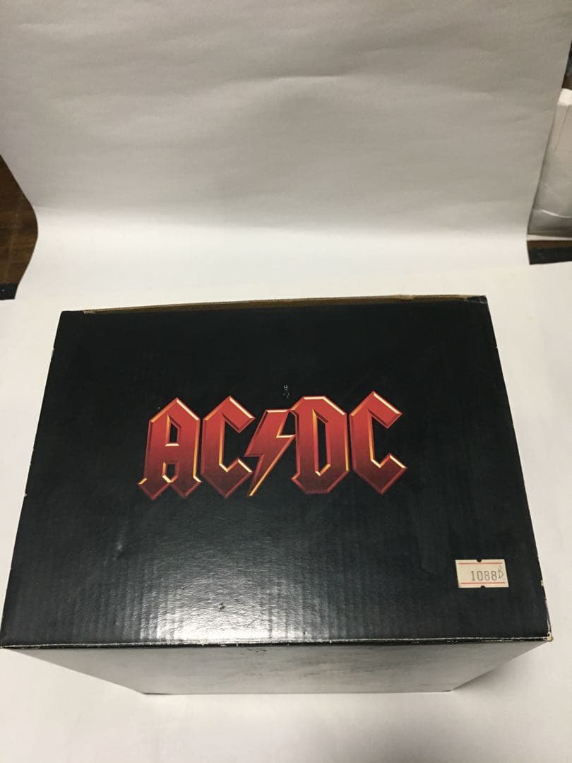 【難あり】【希少フィギュア】AC/DC アンガス・ヤング ギターヒーロー