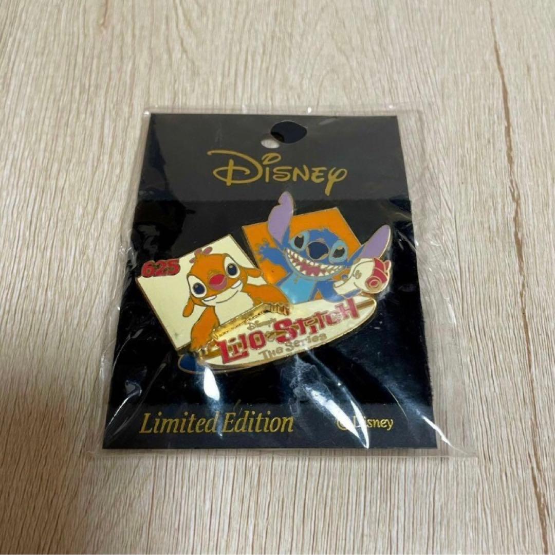 ディズニー リロ＆スティッチ 限定ピンバッジ 3つセット