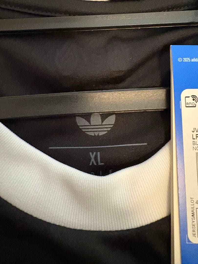 アディダス　リバプール25-26 GK3rdユニフォーム　レプリカ