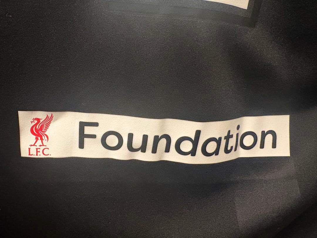 アディダス　リバプール25-26 GK3rdユニフォーム　レプリカ