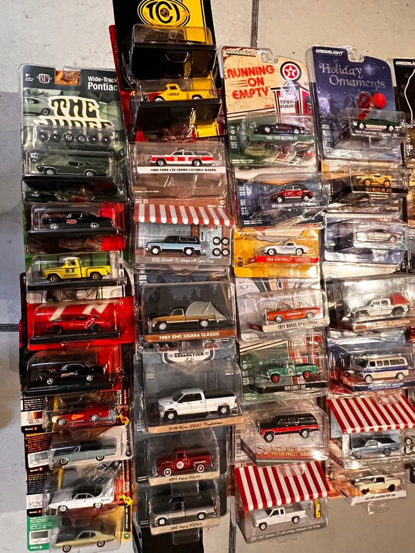 ミニカーまとめ売り　68台