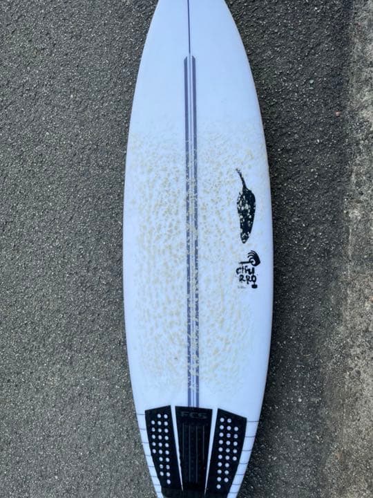 チリ chilli サーフボード ショート 5.10