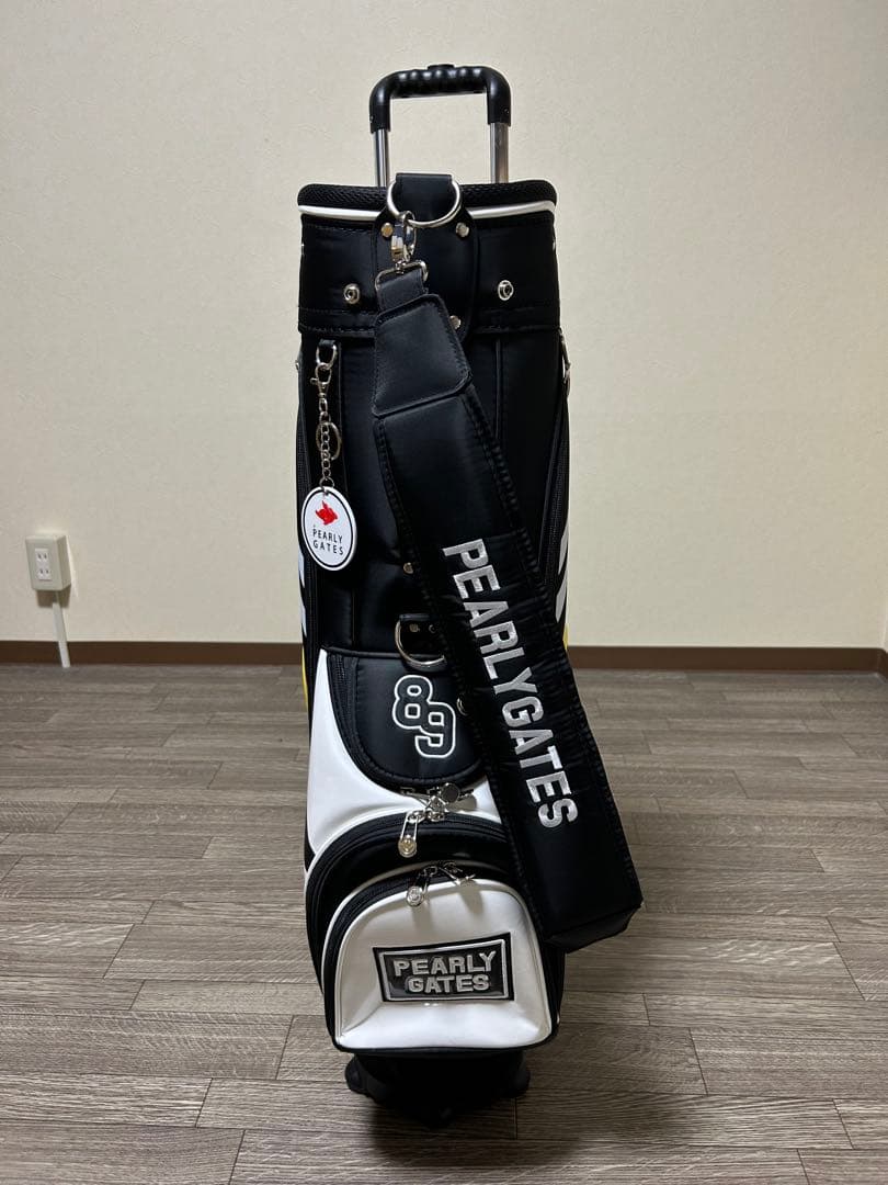 PEARLY GATES スマイリーフェイス キャディバッグ　キャスター付