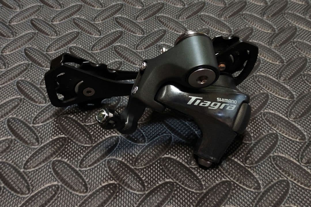 SHIMANO Tiagra 4700 セット