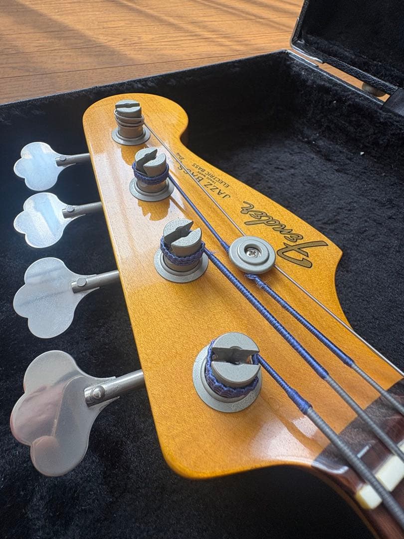 エレキベース サンバースト、べーす