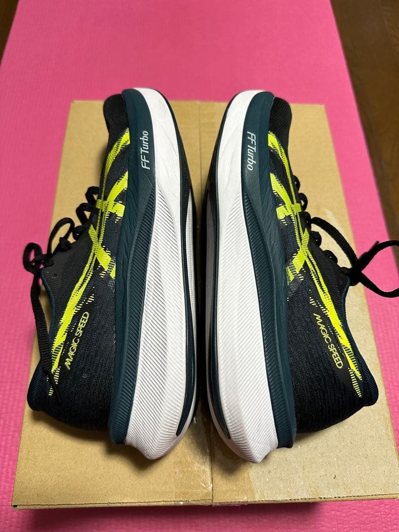 ほぼ新品　アシックス マジックスピード4 MAGIC SPEED 4 26.0