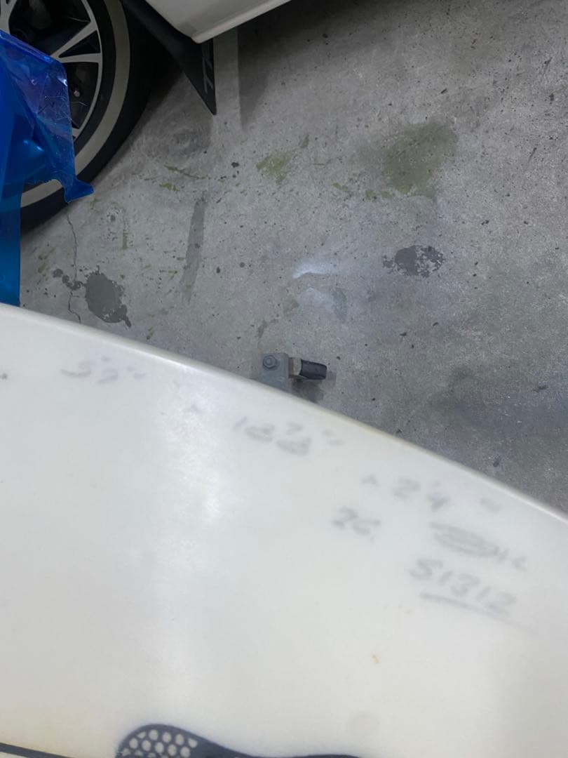 DHD WILKO F13 5'9\" サーフボード　手渡しのみ　泉州地区