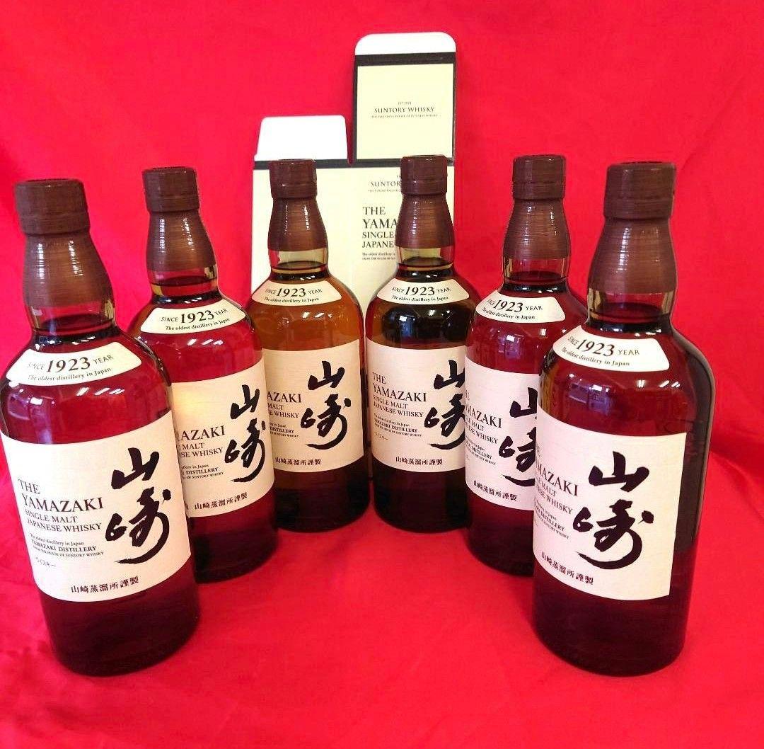 サントリー山崎700ミリが6本です