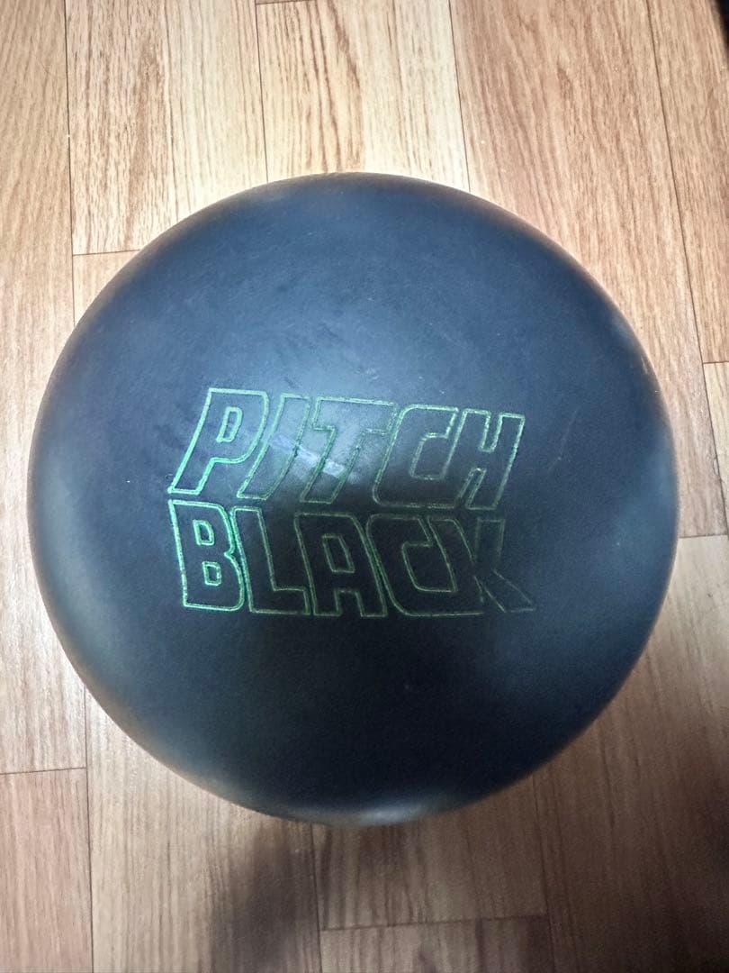 PITCH BLACK ボウリングボール15p