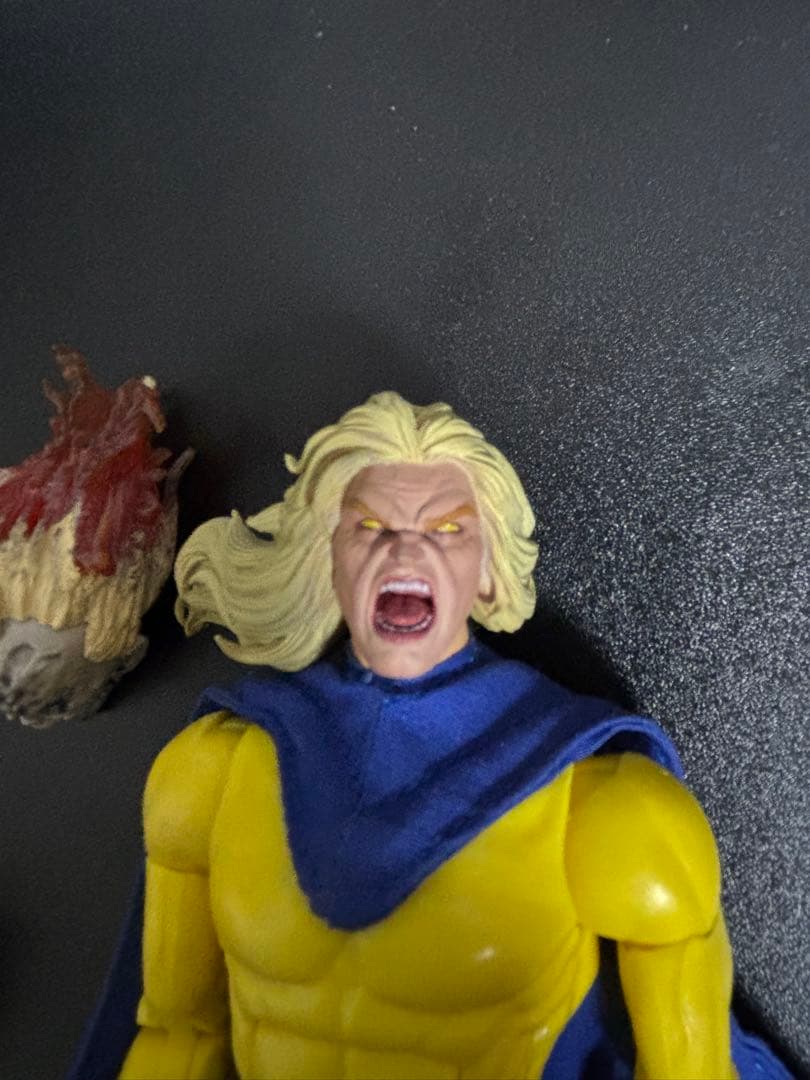 マーベルレジェンド　セントリー　カスタム