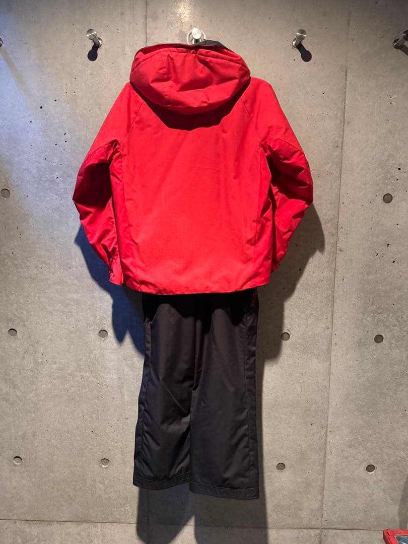 デサント ジュニアスキーウェア135cm〜150cm対応