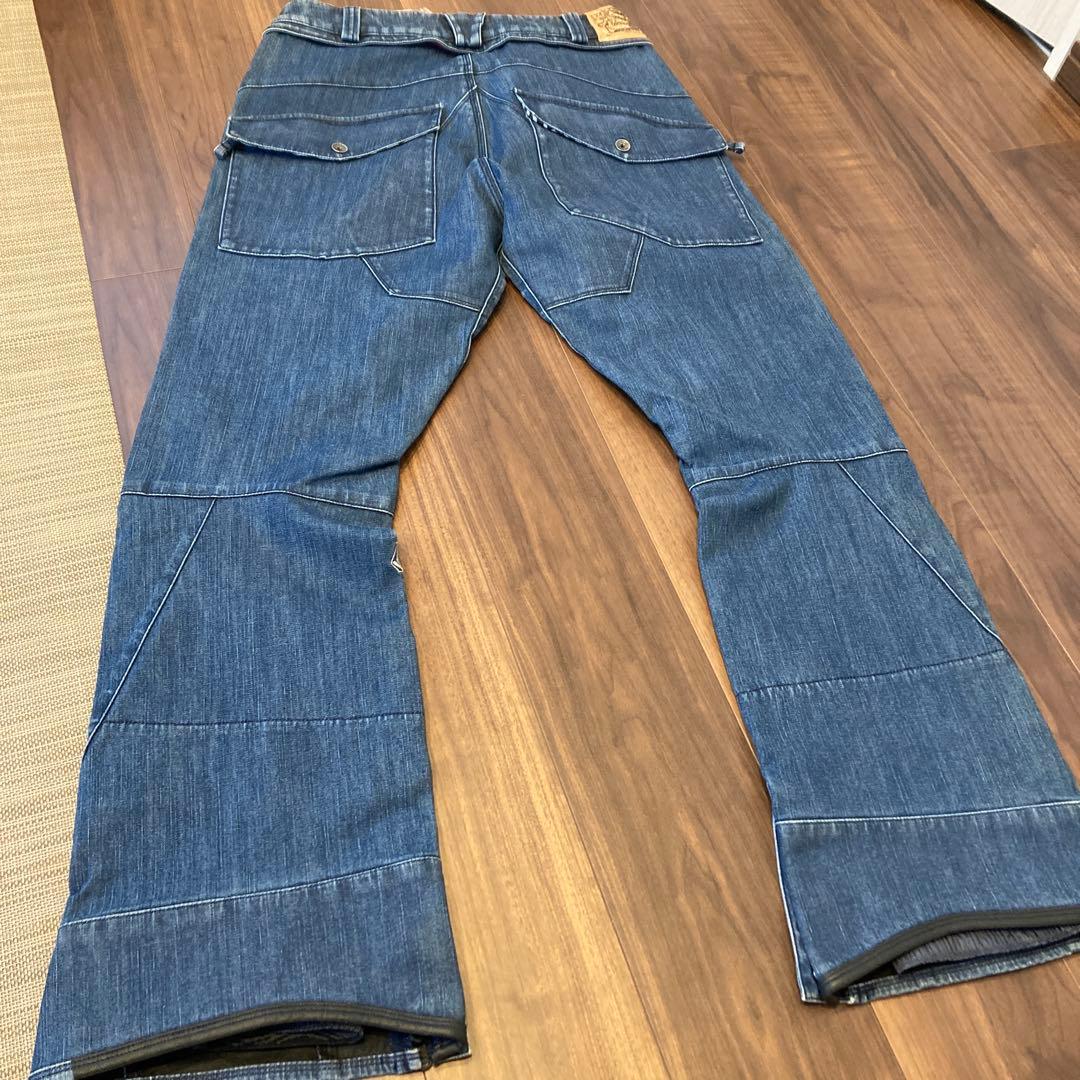 未使用品 ボルコム スノーボード ウェア