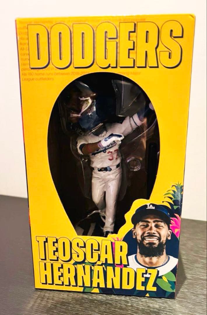 ドジャースのテオスカーヘルナンデス 人気ボブルヘッド【新品・未使用】