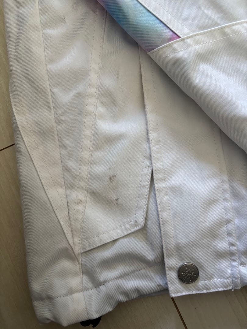 スノーボードウェア　スキーウェア