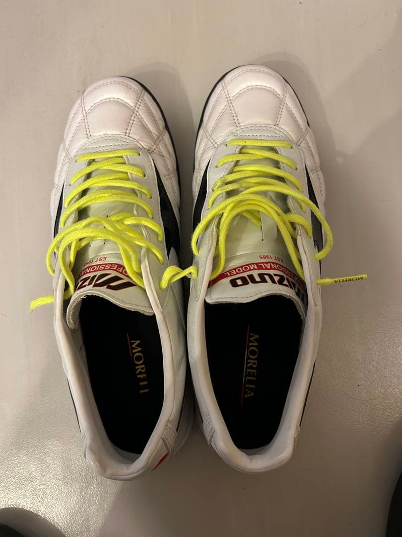 モレリア　トレーニングシューズ　26.5