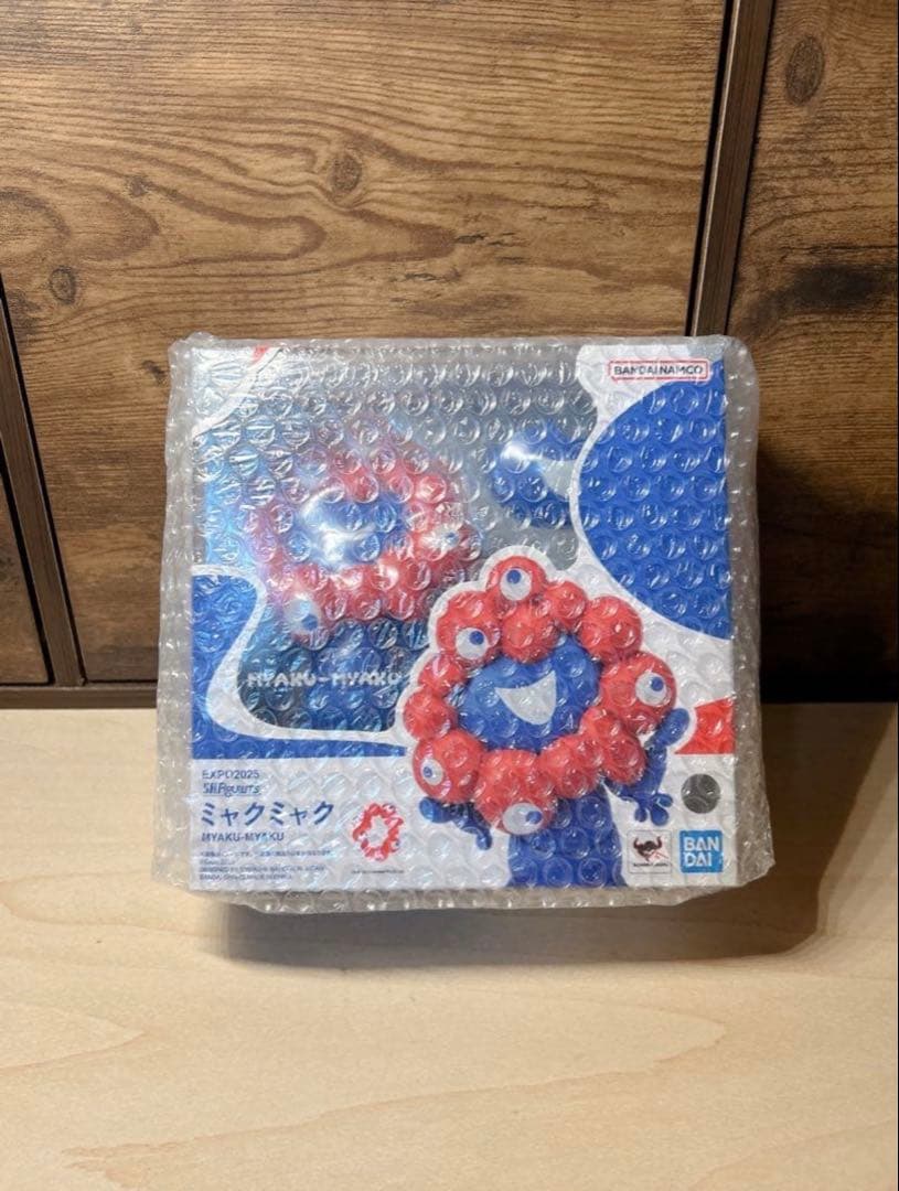 [最安値]正規品美品　S.H.Figuartsミャクミャク　フィギュア