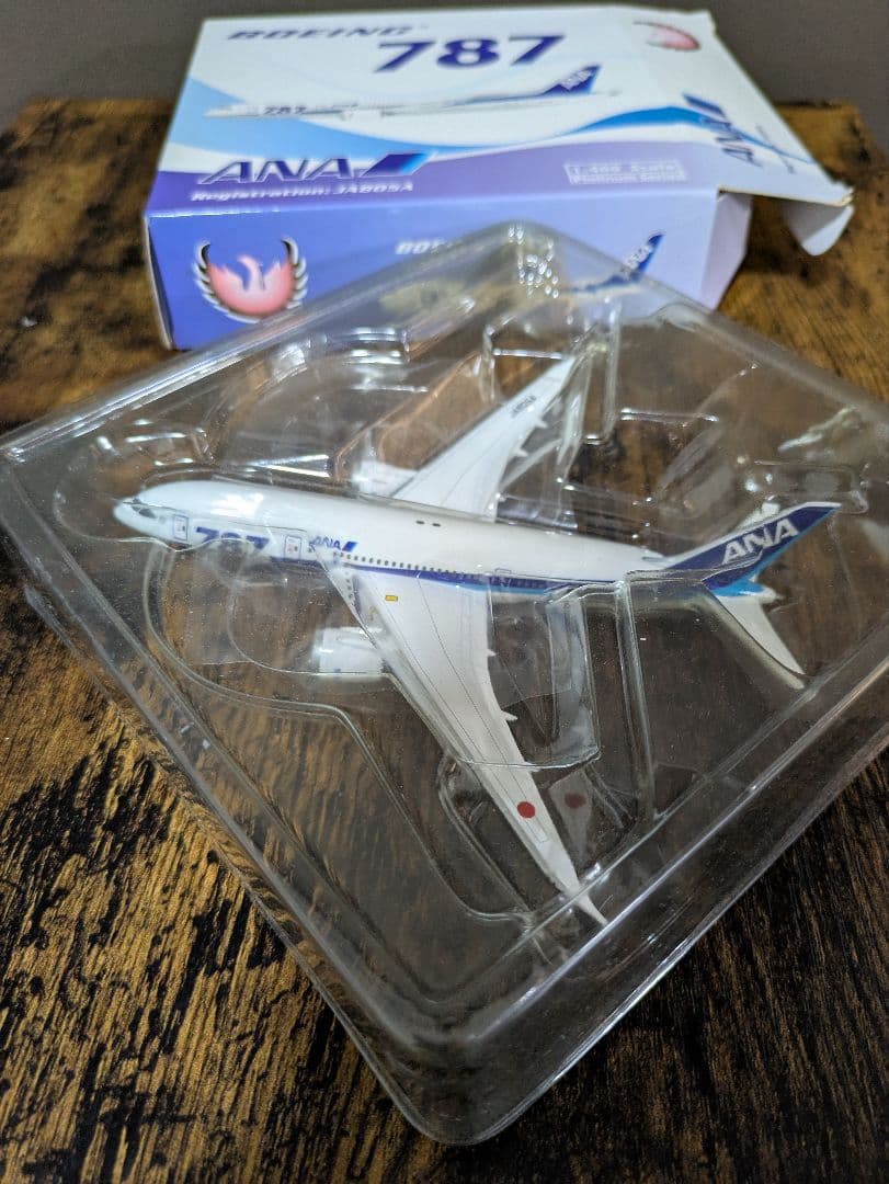 【美品】ANA 全日空 B787 JA805A 1/400 Phoenix