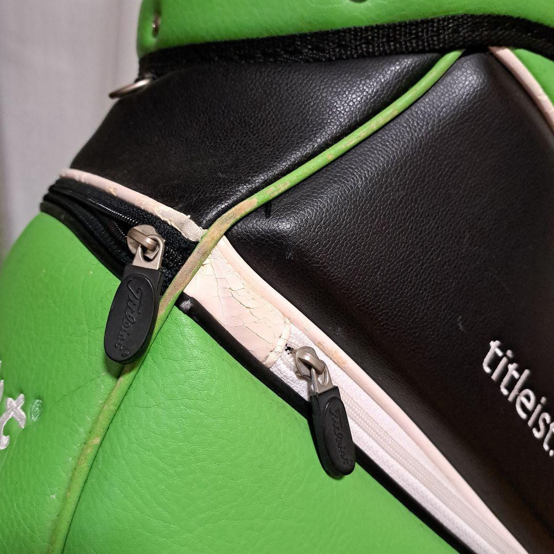 Titleist キャディバッグ グリーン/ブラック。フード付き。9.5インチ