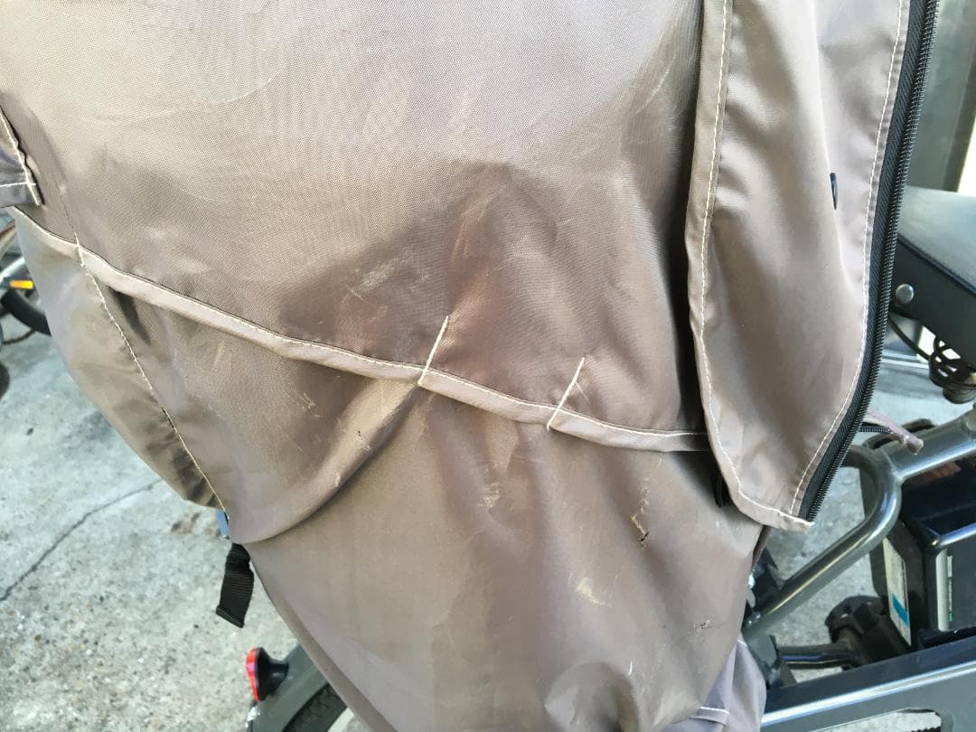 地域限定送料無料　ビッケ　グリ　回生充電　子供乗せ　黒系　神戸市　電動自転車