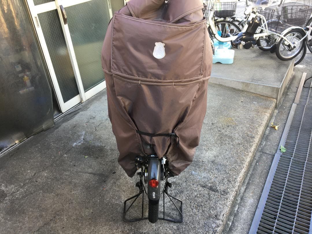 地域限定送料無料　ビッケ　グリ　回生充電　子供乗せ　黒系　神戸市　電動自転車